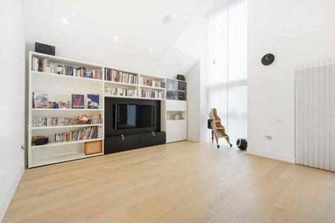 5 bedroom house to rent, Central Avenue, London SW6