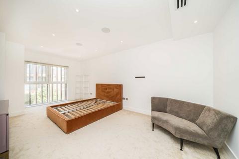 5 bedroom house to rent, Central Avenue, London SW6