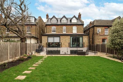 undefined, London W5