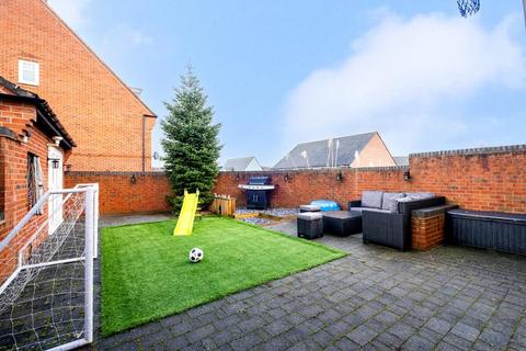 3 bedroom detached house for sale, Hope Way, Church Gresley, Swadlincote