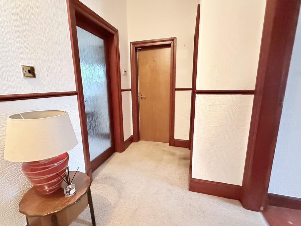 307 Annan Road, Dumfries DG1 3 JB - Braidwoods Soli