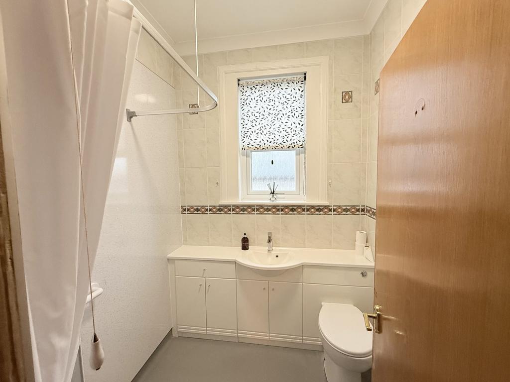 307 Annan Road, Dumfries DG1 3 JB - Braidwoods Soli