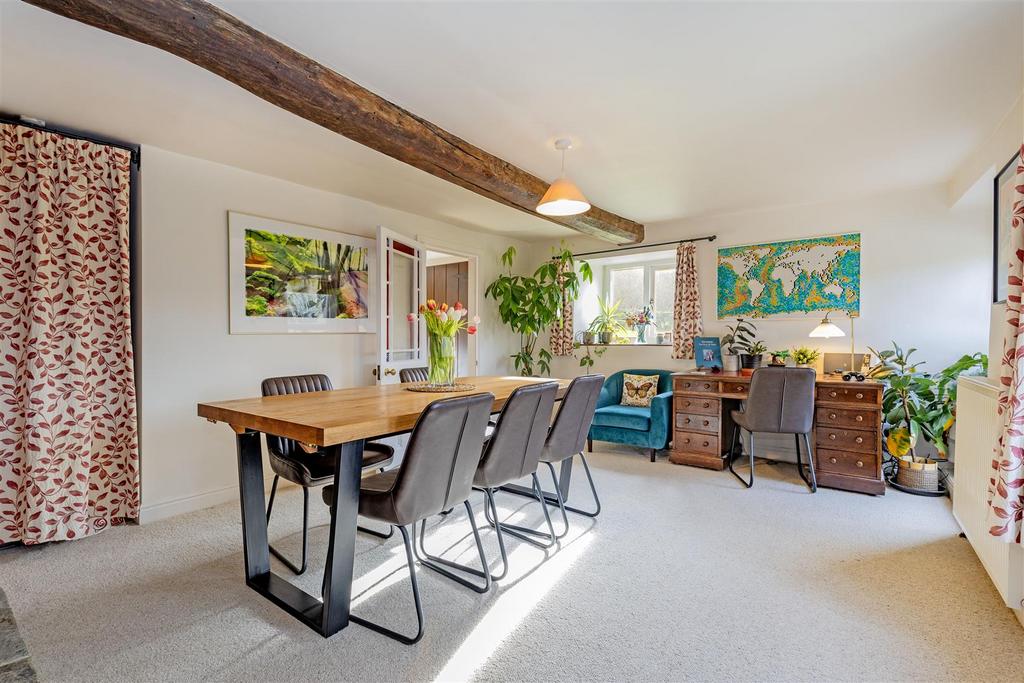 Dining Room-1.jpg