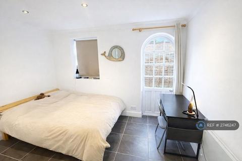 undefined, Lillie Road, London, SW6