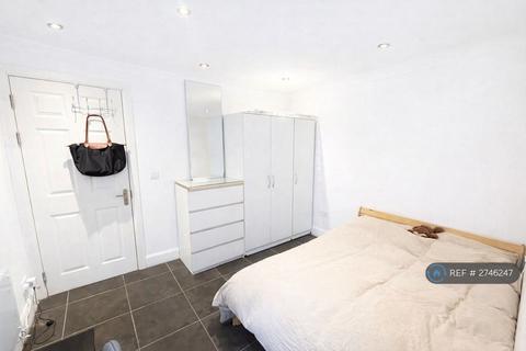 undefined, Lillie Road, London, SW6