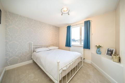 3 bedroom flat for sale, Ashbourne Road, Mitcham CR4