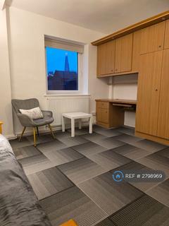 1 bedroom flat to rent, Wade House, London, SE1