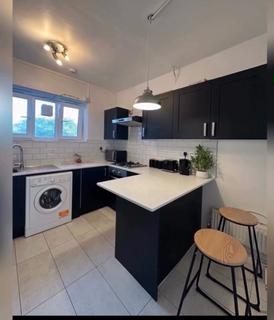 3 bedroom flat to rent, Augustus Street, London NW1