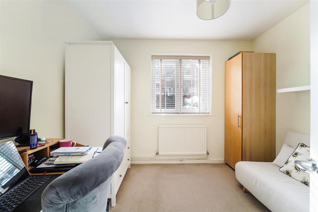 GROSVENOR ROAD, 51 (13).jpg