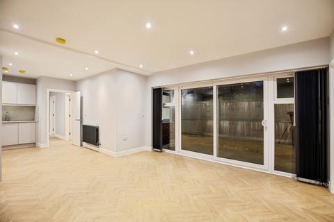 undefined, Limes Grove, SE13