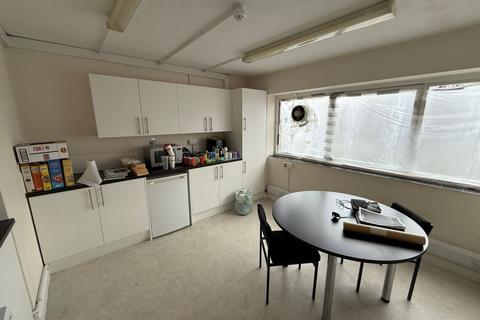 Property for sale, 1543 Stratford Road, Hall Green, Birmingham, B28 9JA