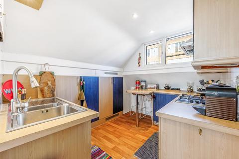1 bedroom apartment to rent, Hadley Gardens Chiswick