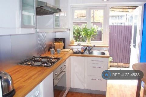 2 bedroom flat to rent, Howard Road, London, NW2