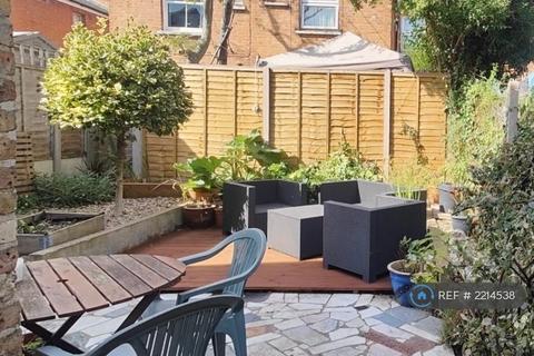 Howard Road, London, NW2