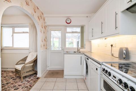 2 bedroom semi-detached house for sale, Woburn Drive, Halesowen, B62