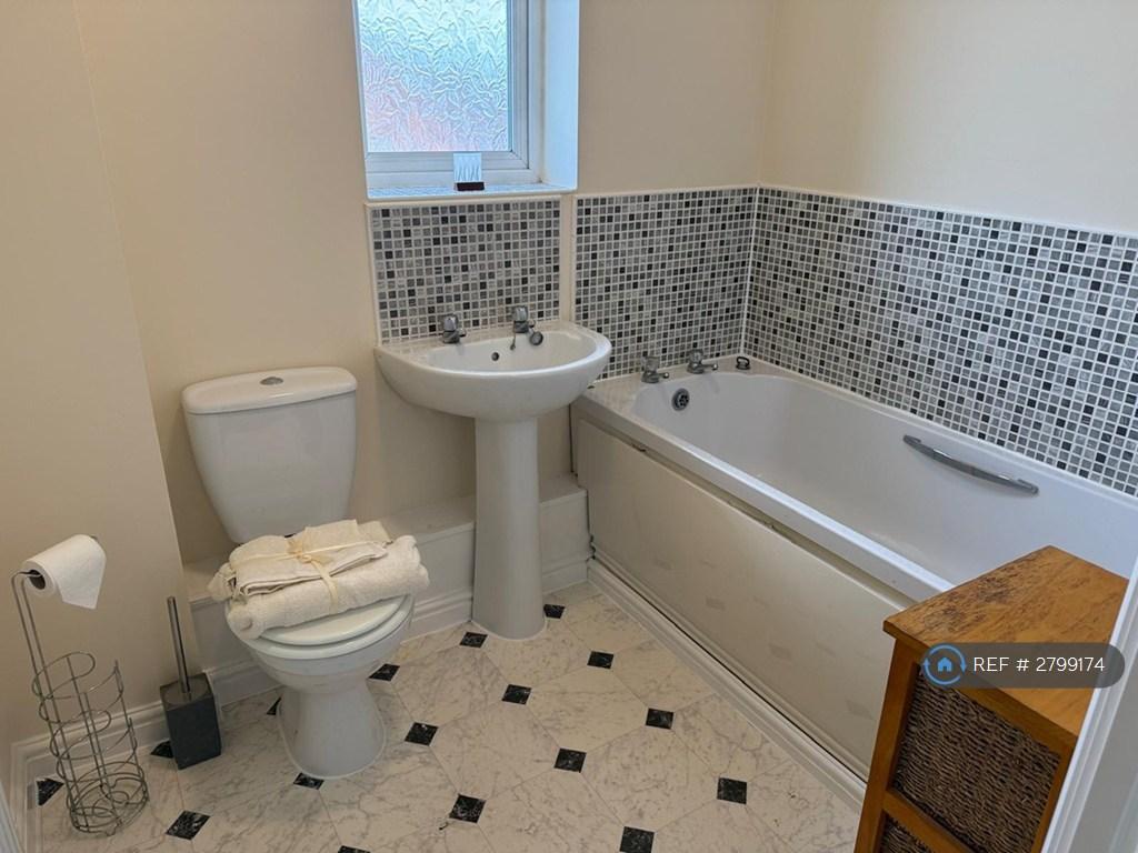 Main Bedroom