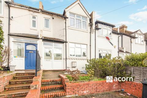 3 bedroom flat to rent, Manwood Road London SE4