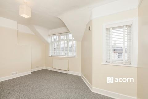 3 bedroom flat to rent, Manwood Road London SE4
