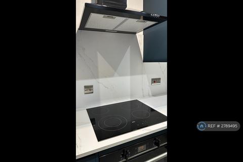 3 bedroom flat to rent, Ferry Road Gardens, Edinburgh, EH4