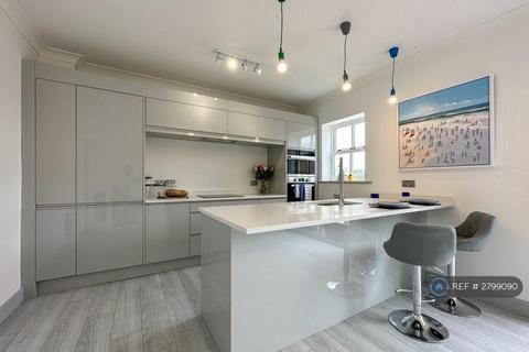 undefined, St. Lawrence Road, Newcastle Upon Tyne, NE6