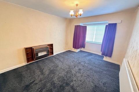 3 bedroom semi-detached house to rent, 21 Northfield Grove Rd, BD6 1LD