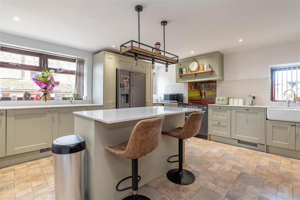 Kitchen/Breakfast Room