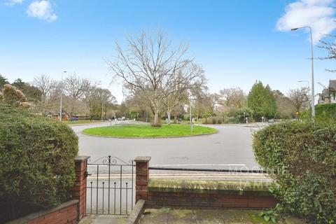 4 bedroom terraced house for sale, Fairoak Road, Roath Park, Cardiff