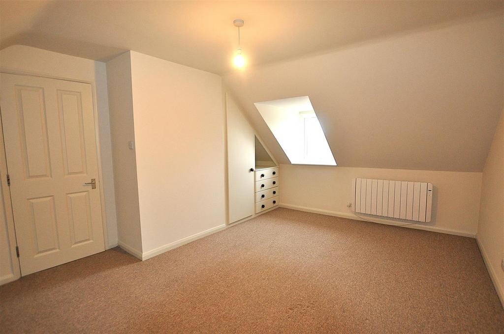 Bedroom 1.JPG