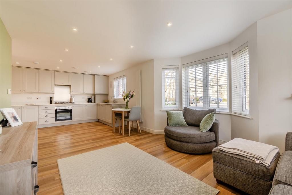 8679563-interior13.jpg