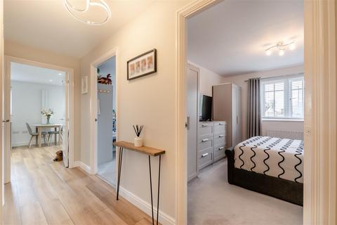 2 bedroom apartment for sale, Edward Betts Close, Aylesford