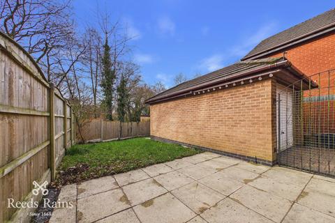 3 bedroom semi-detached house to rent, Woodlands Meadow, Lancashire PR7