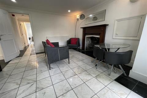 2 bedroom apartment to rent, Richmond Road, Cardiff