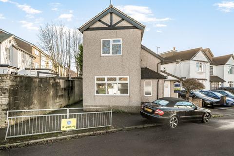 undefined, Oak Road, Caterham CR3