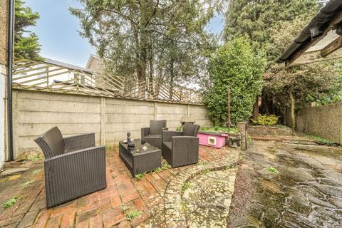 undefined, Oak Road, Caterham CR3
