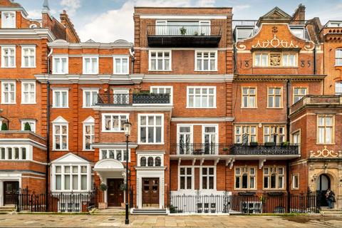 2 bedroom apartment for sale, Lennox Gardens