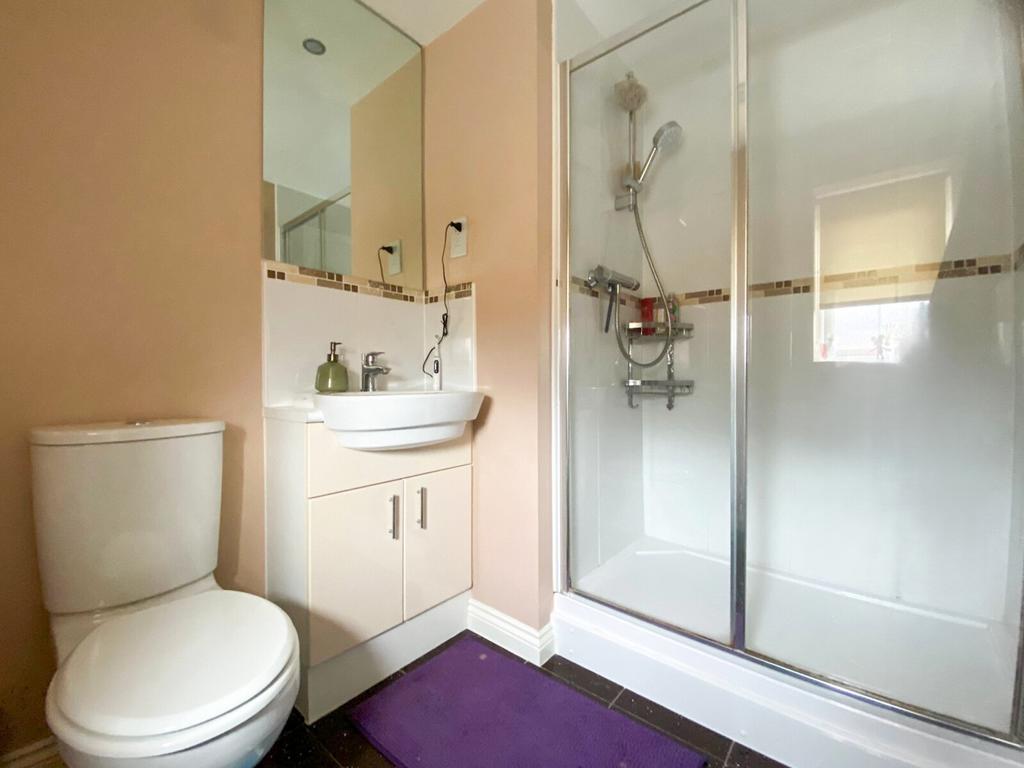 Bed 1 Ensuite