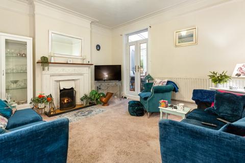 4 bedroom semi-detached house for sale, Bright Street, Gainsborough, Lincolnshire, DN21