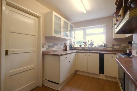 3 bedroom end of terrace house for sale, Chelwood Avenue, Hatfield
