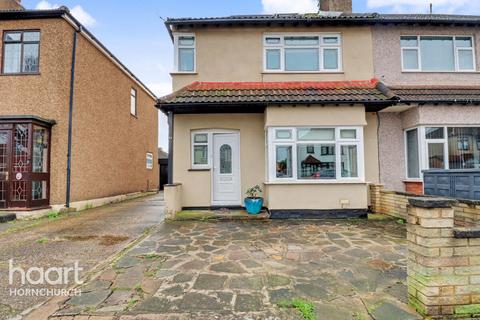 undefined, Stanley Road, Hornchurch