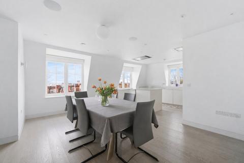 4 bedroom apartment to rent, 38 Heath Drive, London, NW3