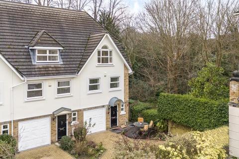 undefined, Penners Gardens,  Surbiton,  KT6