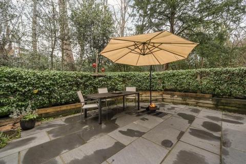 undefined, Penners Gardens,  Surbiton,  KT6