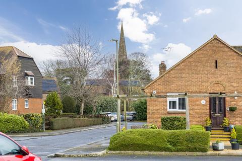 Manor Court, Abingdon OX14