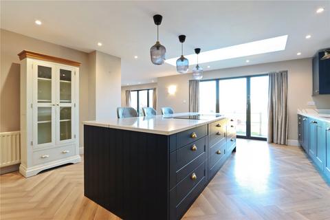 3 bedroom semi-detached house for sale, St. Agnes Gardens, Tyne and Wear NE40