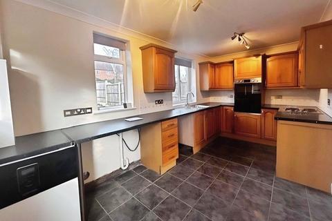 undefined, Low Street, Newark NG22