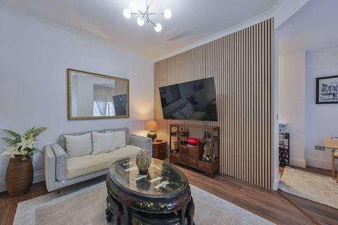 1 bedroom flat for sale, Ashburnham Road, Chelsea, London, SW10