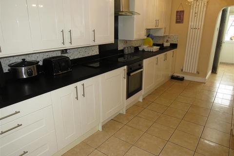 3 bedroom end of terrace house for sale, Bannerlea Road, Birmingham B37