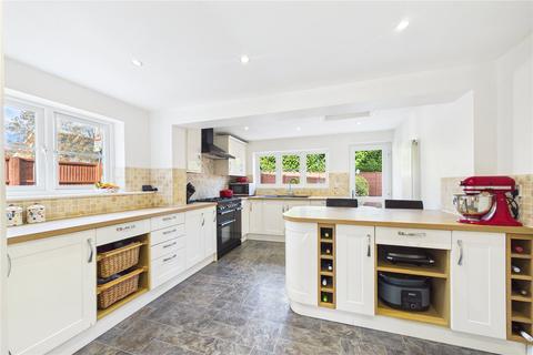 4 bedroom detached house for sale, Long Lane, Tilehurst, Reading, Berkshire, RG31