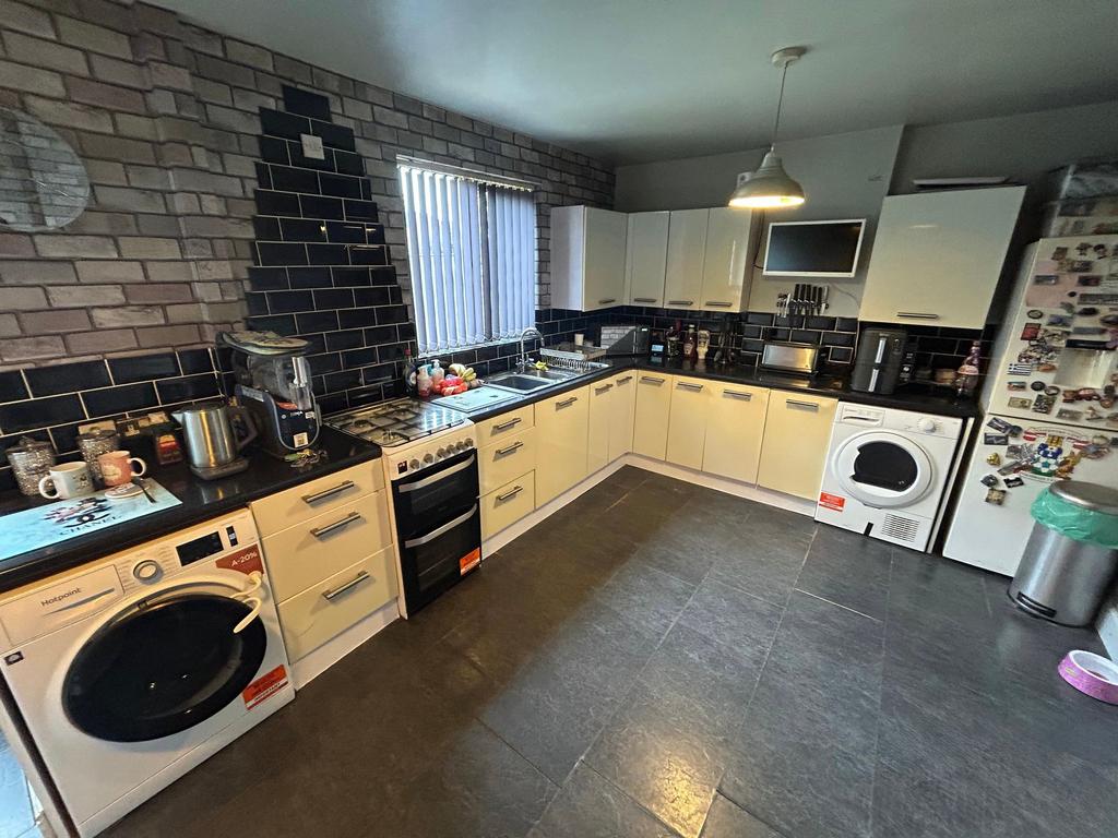 Kitchen / Diner
