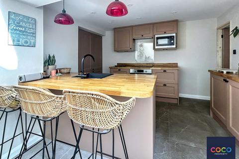 3 bedroom terraced house for sale, Sea View, Portland DT5